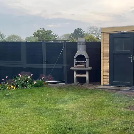 Ruhiges Uneinsehbarer Grosser Garten, Komplett Eingezaeunt 160 M Hoch * Sint Maartensvlotbrug